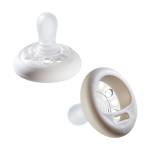 Tommee Tippee Ciuccio Che Simula il Seno Materno, Texture Simile Alla Pelle, Design Ortodontico Simmetrico, Senza BPA, Include recipiente per sterilizzare, 0-6 Mesi, Confezione da 2