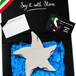 Stella Marina Fatta a Mano in Pietra - Simbolo di Ispirazione, Forza, Misteriosità, Intuitività e Spirito d'Iniziativa - Incl Confezione Regalo e Bigliettino in Bianco - Compleanno Idee Anniversario