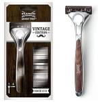 Wilkinson Sword, Rasoio Quattro Titanium, Edizione Vintage, Rasoio per Uomo, Confezione da 1 Rasoio + 4 Ricariche