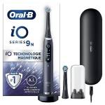 Oral-B Spazzolino Elettrico Ricaricabile iO 9N, Sensore di Pressione, Display Interattivo, Intelligenza Artificiale, 7 Modalità, 2 Testine, 1 Spazzolino, 1 Custodia da Viaggio, Nero, Idea Regalo